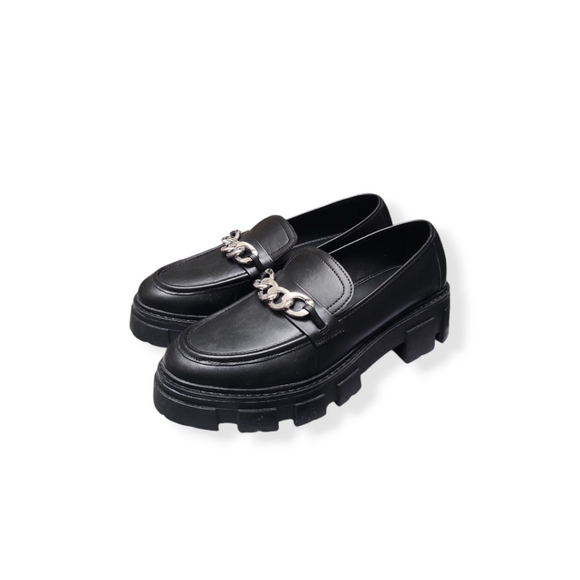 Women's Black Lug Loafers from No Boundaries - Picture 3 of 8